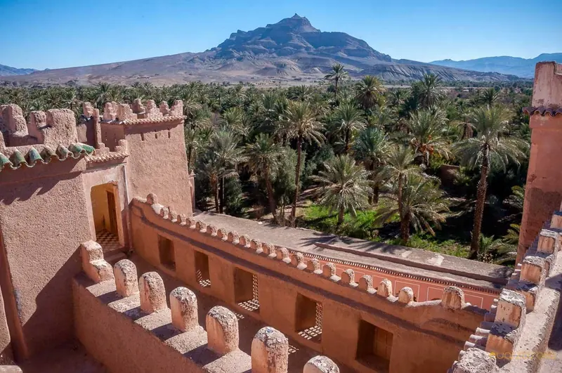 La palmeraie d'Agdz sous le Jbel Kissane